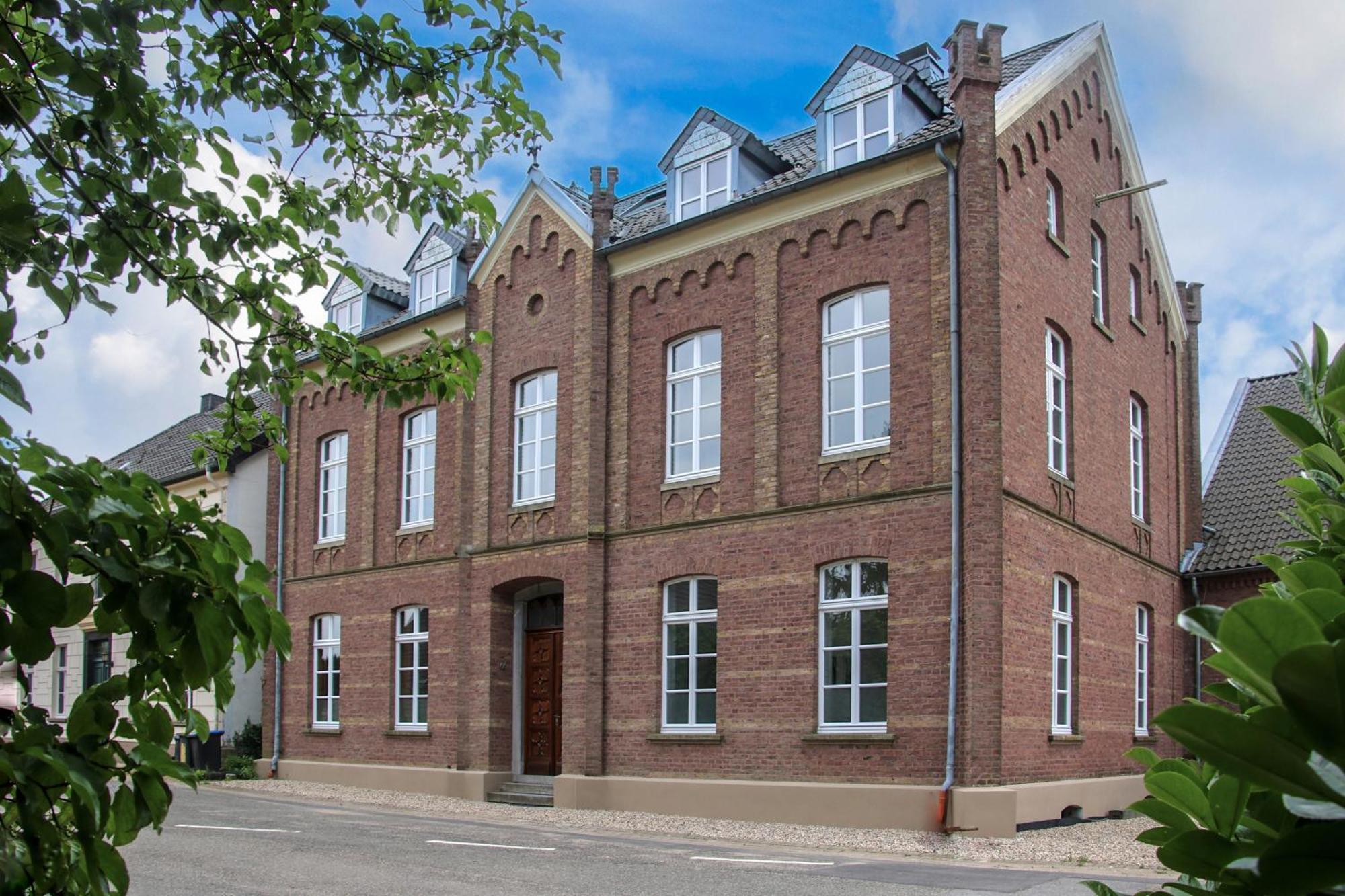 Roemer-Apartment Im Herenhaus Rheinblick Xanten Exteriör bild